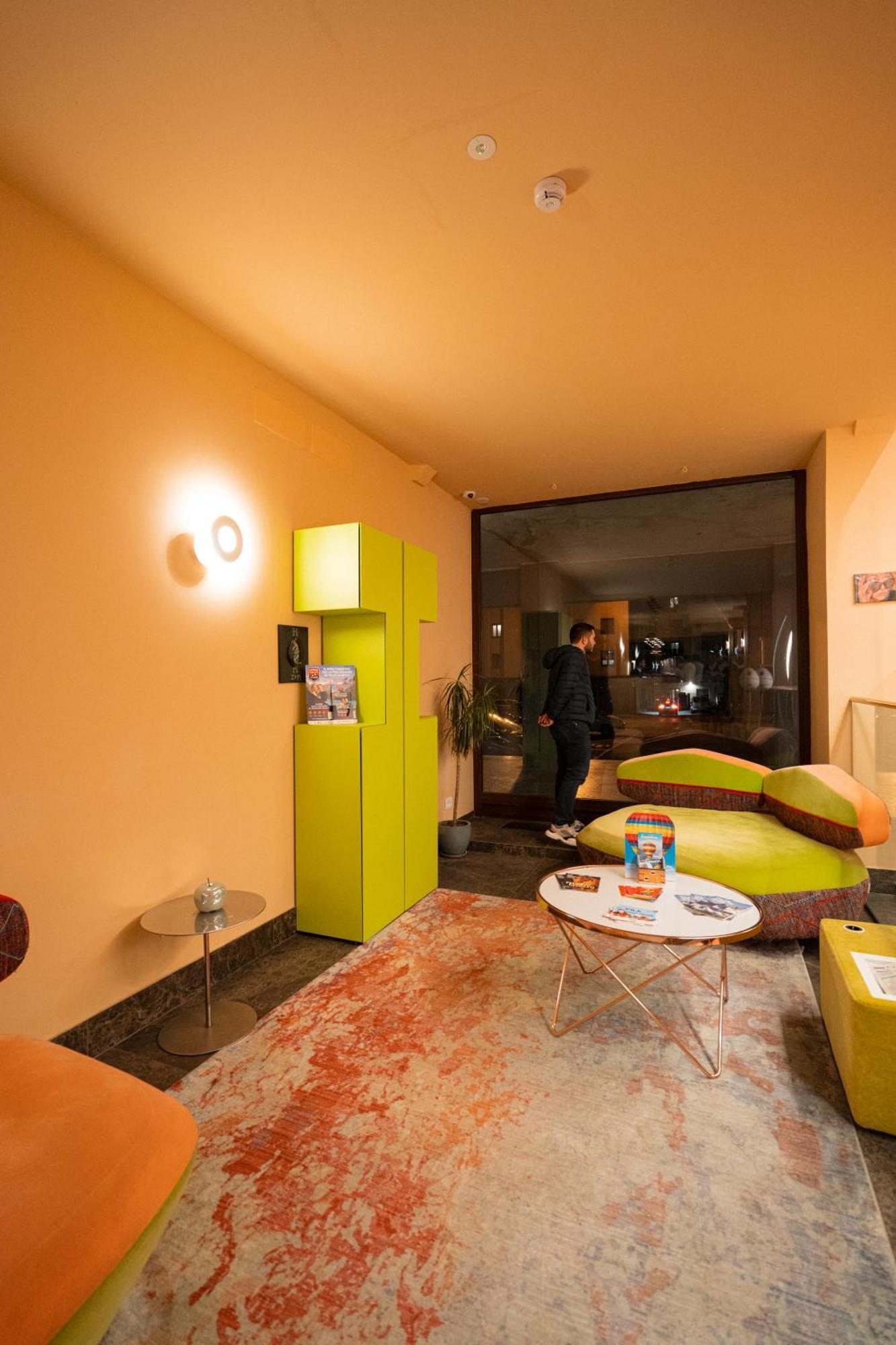 Hotel Omama
